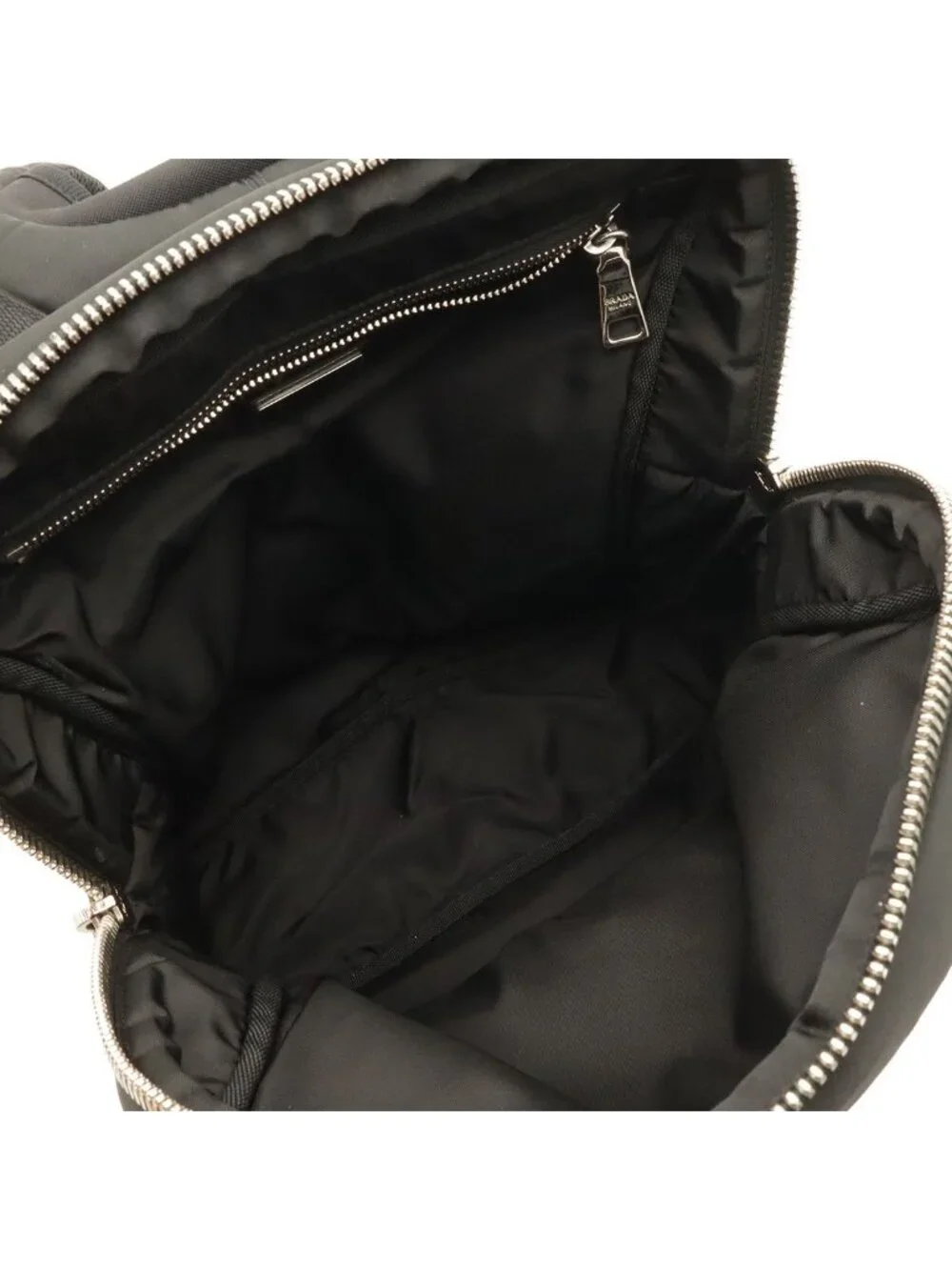 Prada rank width